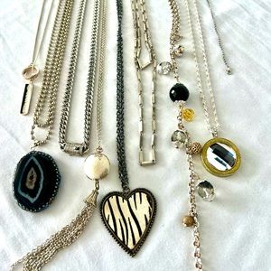 SALE: bundle of 8 necklaces & 1 extension ❤️